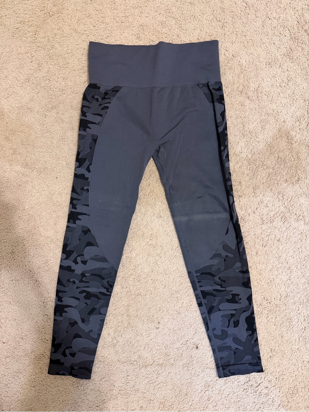 Womans High-Waist Charcoal Gray Camo Panel Leggings